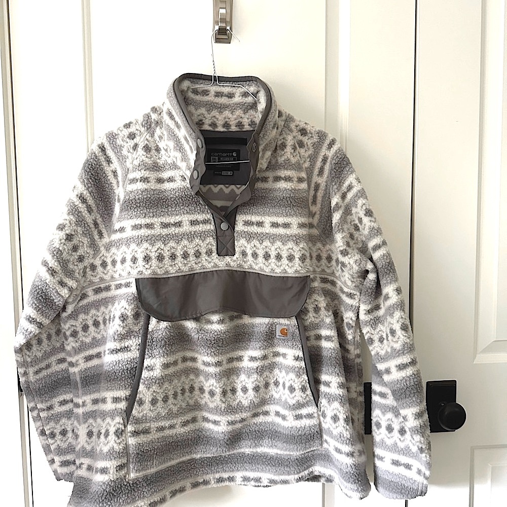 New w/o tags Carhartt Women’s Pullover Fleece Gray White Print Pocket Pouch Rare